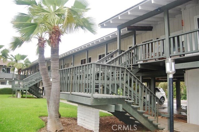 3080 Lincoln St Carlsbad, CA 92008 photo 3