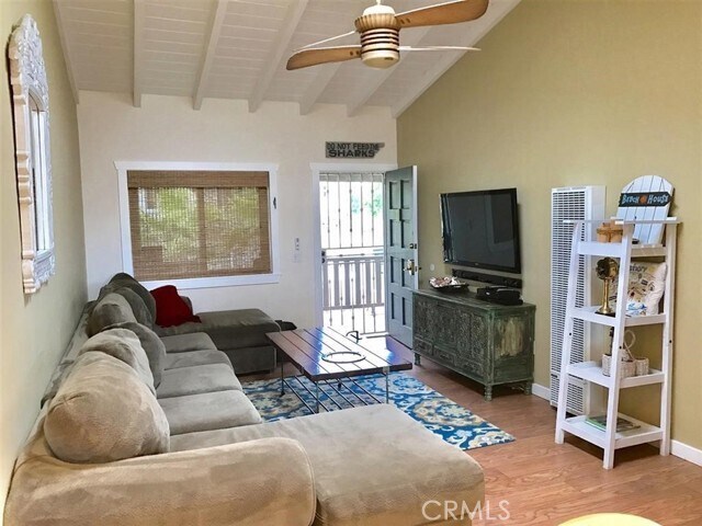 3080 Lincoln St Carlsbad, CA 92008 photo 4