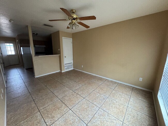 1901 Monte Carlo Ln Killeen, TX 76543 photo 2