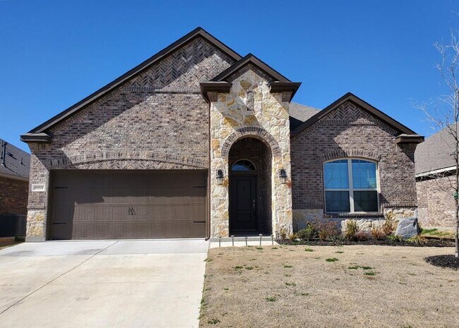 11221 Blaze Street, Aubrey, TX 76227 photo 2