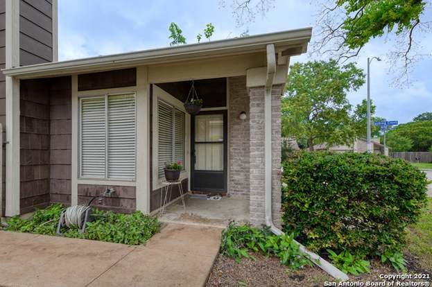 16427 Oak Rock St San Antonio, TX 78247 photo 2