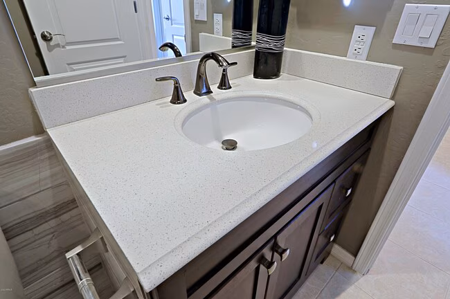 32764 N 69th St Scottsdale, AZ 85266 photo 4