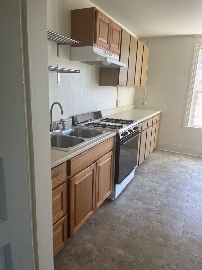 4114 Interlake Ave N Seattle, WA 98103 photo 5