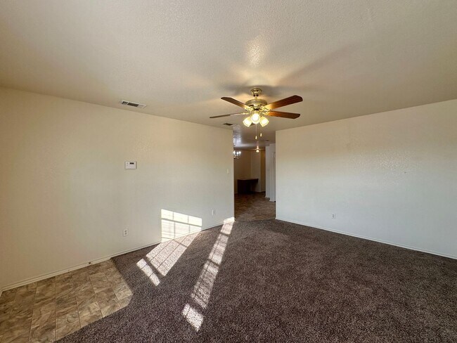 5200 Lauren Lea Dr Killeen, TX 76549 photo 4