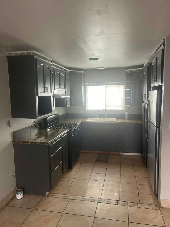 458 Grand Ave Spring Valley, CA 91977 photo 3
