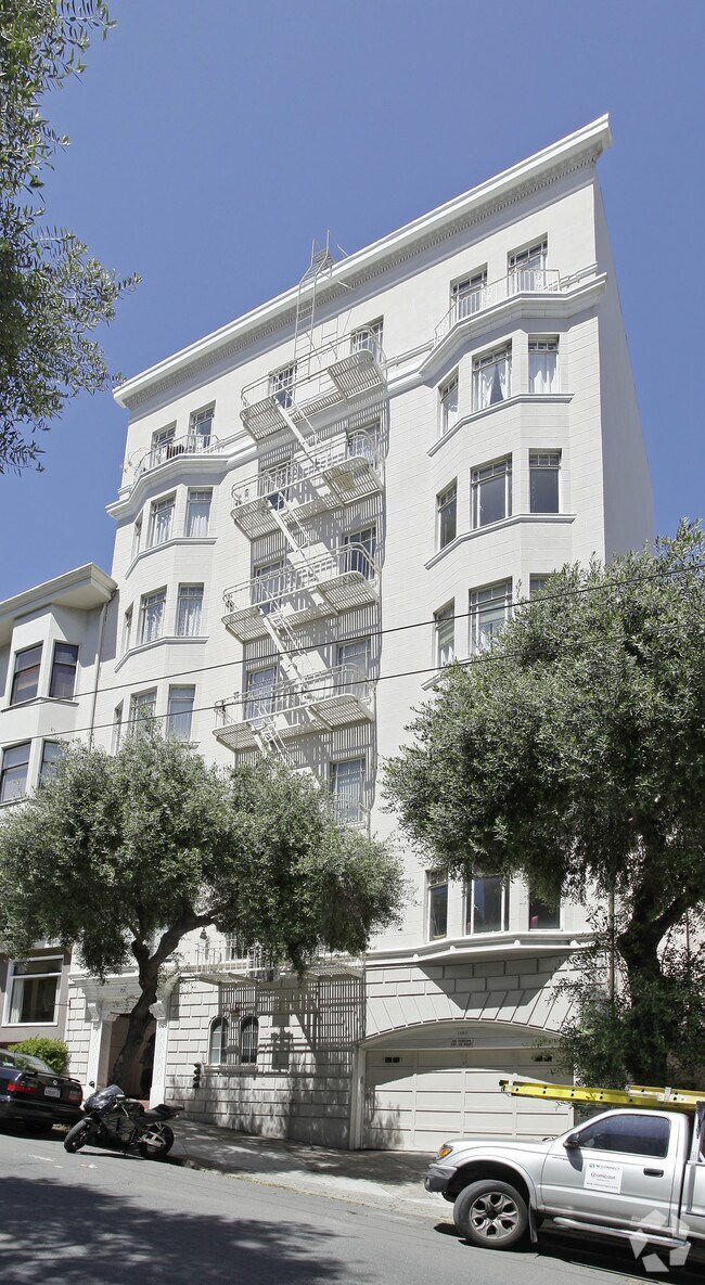 1850 Clay Street Apartments photo 2