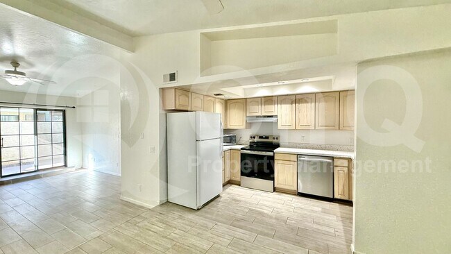 1500 N Sunview Pkwy Gilbert, AZ 85234 photo 3