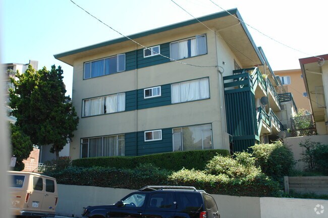 216 Orange St photo 3