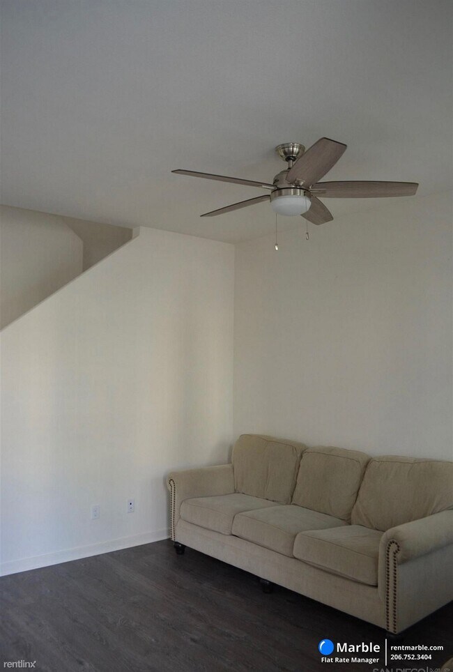 2022 Quartet Loop Chula Vista, CA 91915 photo 3