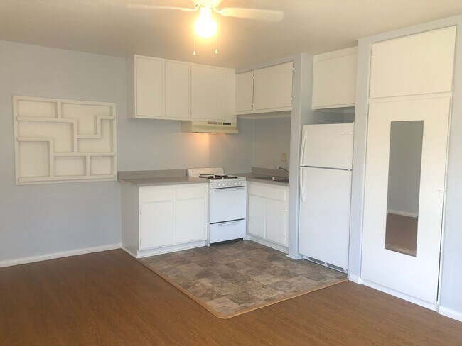272 Landis Ave Chula Vista, CA 91910 photo 2