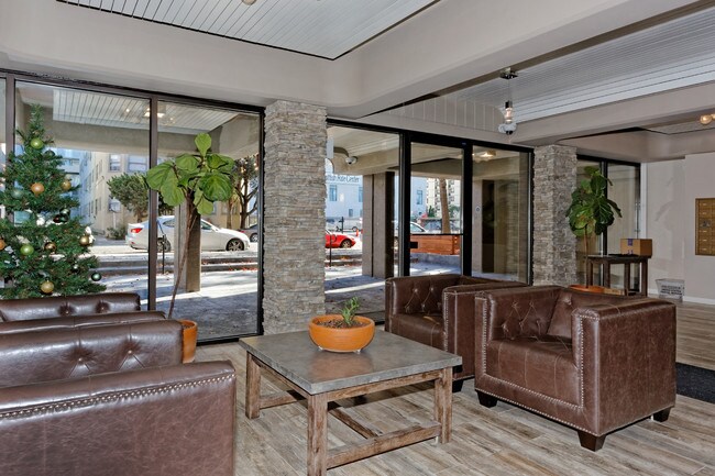 LakePark Apartments photo 3