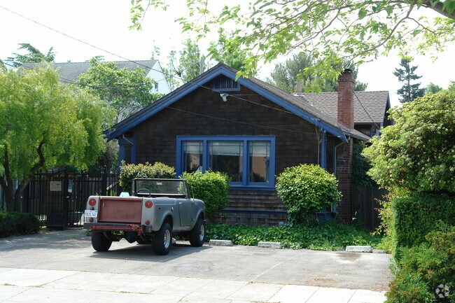 Delaware Street Properties photo 3