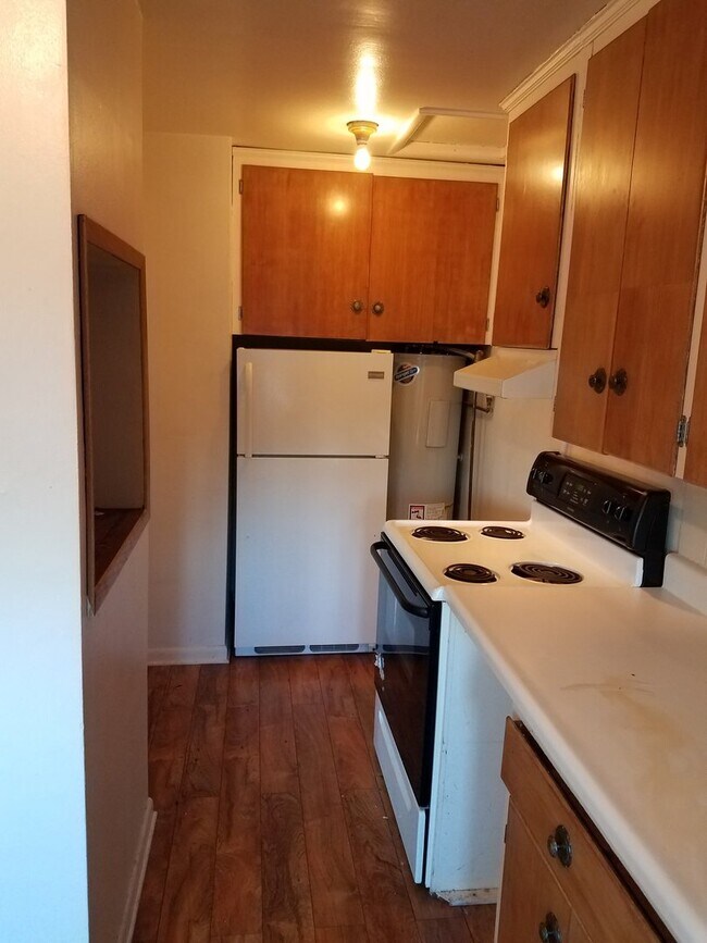 852 W Nickerson St Seattle, WA 98119 photo 2