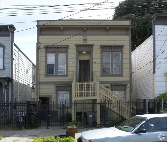 1028 Willow St Oakland, CA 94607 photo 3