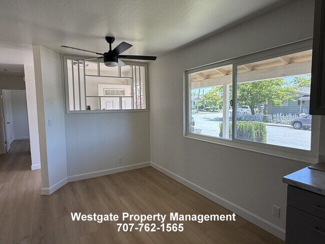 1340 Ramona Ln Petaluma, CA 94954 photo 5