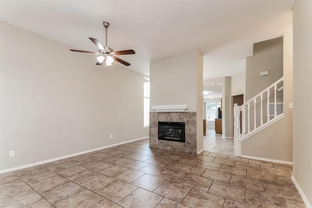 1521 Cool Springs Dr photo 4