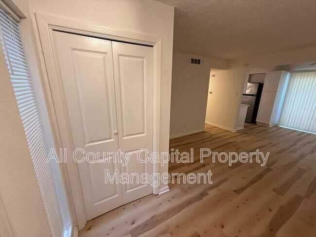 2707 Windswept Cove Austin, TX 78745 photo 5