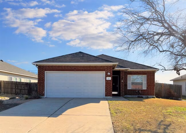 402 Wiley St Hutto, TX 78634 photo 2
