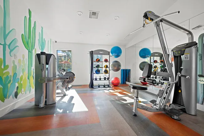 Asteria Apartment Homes photo 3