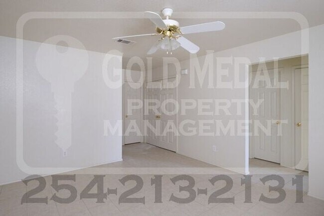 3402 Hereford Ln Killeen, TX 76542 photo 3