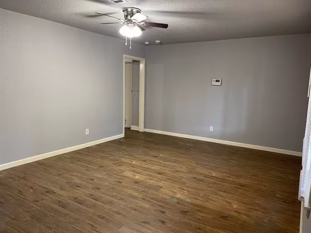 5513 Santa Barbara Avenue, Fort Worth, TX 76114 photo 3