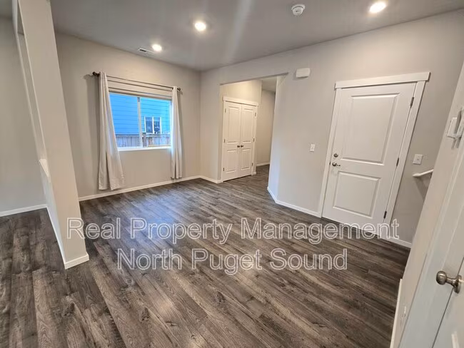 28215 64th Ct NW Stanwood, WA 98292 photo 3