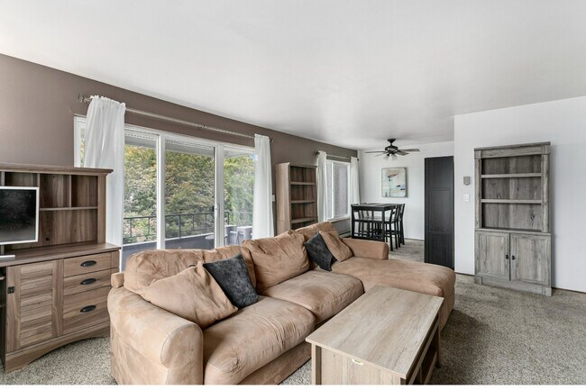 1100 S Atlantic St Seattle, WA 98134 photo 5