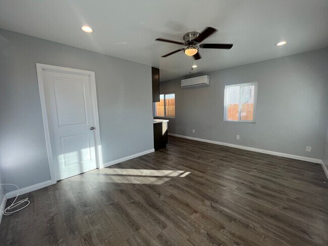 4121 36th St San Diego, CA 92104 photo 3