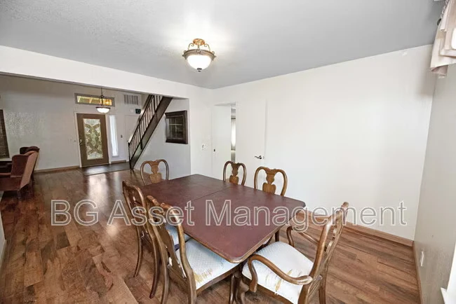 1830 Weir Dr Hayward, CA 94541 photo 5