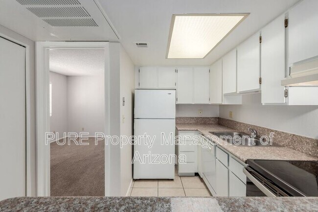 700 W University Dr Tempe, AZ 85281 photo 5