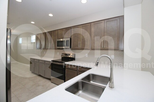 7931 East Quartet Avenue, Mesa, AZ 85212 photo 5