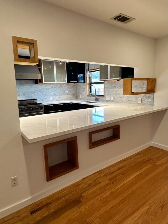 7326 Lehigh Drive, Dallas, TX 75214 photo 4