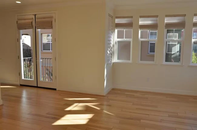 2842 Catalino St San Mateo, CA 94403 photo 5