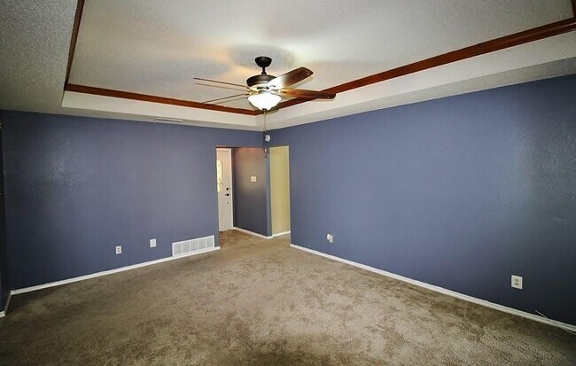 6506 Impala Dr Arlington, TX 76001 photo 3