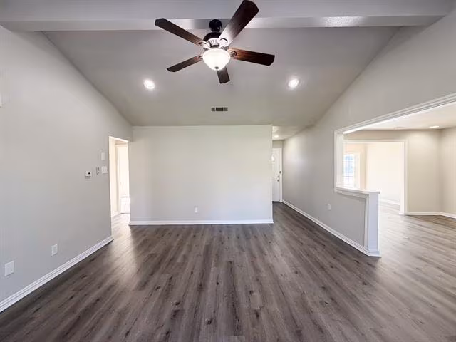 1307 Janann Ave Arlington, TX 76014 photo 4