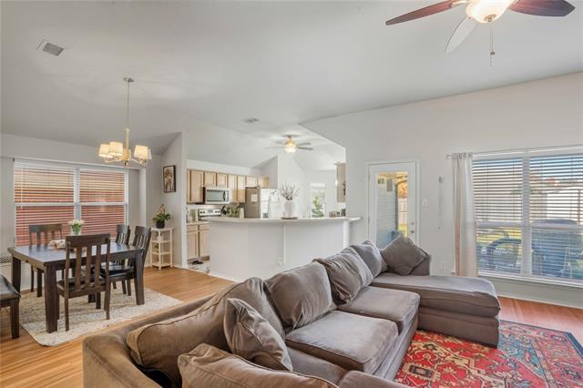 9204 Newport Ln McKinney, TX 75071 photo 3