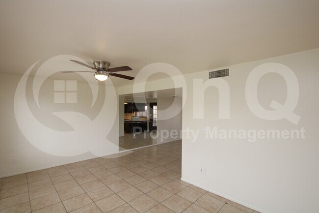 6134 N 30th Ave Phoenix, AZ 85017 photo 5