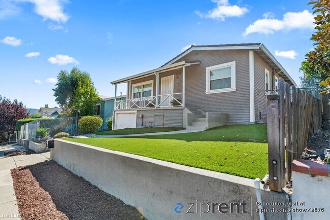 7909 Fontaine Street, Oakland, CA 94605 photo 2