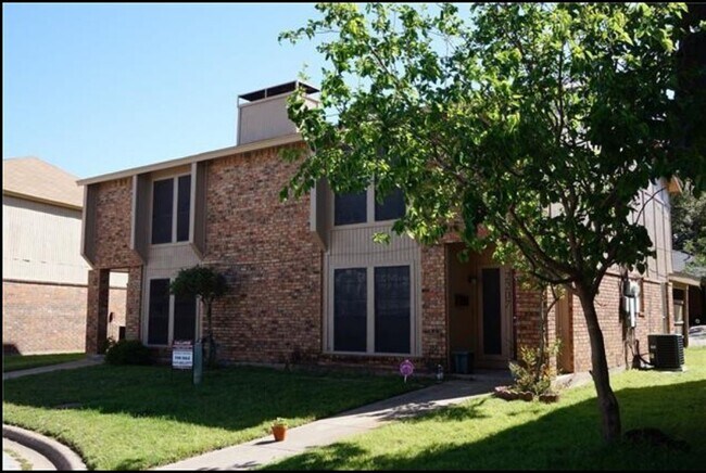2205 Chase Court, Arlington, TX 76013 photo 5
