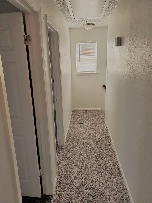 2205 Chase Court, Arlington, TX 76013 photo 4
