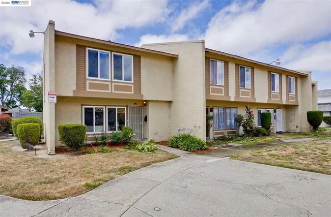 4132 Jamaica Ter Fremont, CA 94555 photo 3