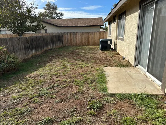 1371 Marline Ave El Cajon, CA 92021 photo 5
