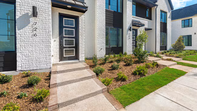 The Louise Townhomes photo 3