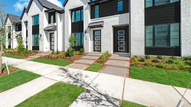 The Louise Townhomes photo 4