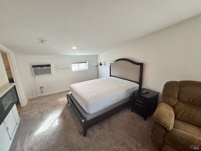 3753 Santa Rosa Ave Santa Rosa, CA 95407 photo 2