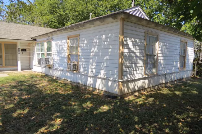 1903 Duncan Ave Killeen, TX 76541 photo 2