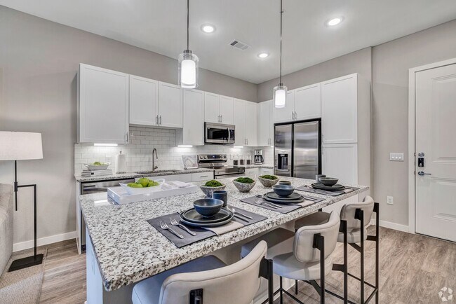 15801 North Barkers Landing Road, Houston, TX 77079 photo 3