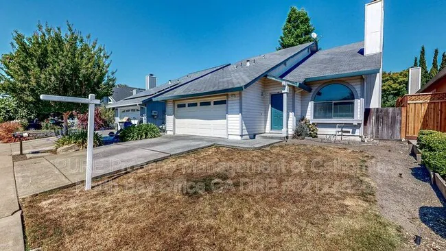 7474 Mercedes Way Rohnert Park, CA 94928 photo 3
