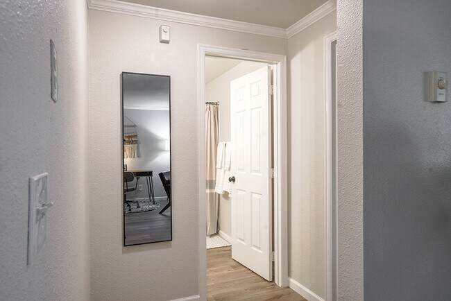 14620 NE 31st St Bellevue, WA 98007 photo 5