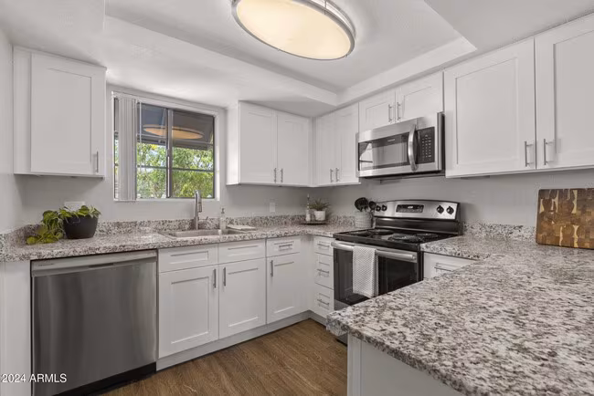 Vaseo Apartments photo 3